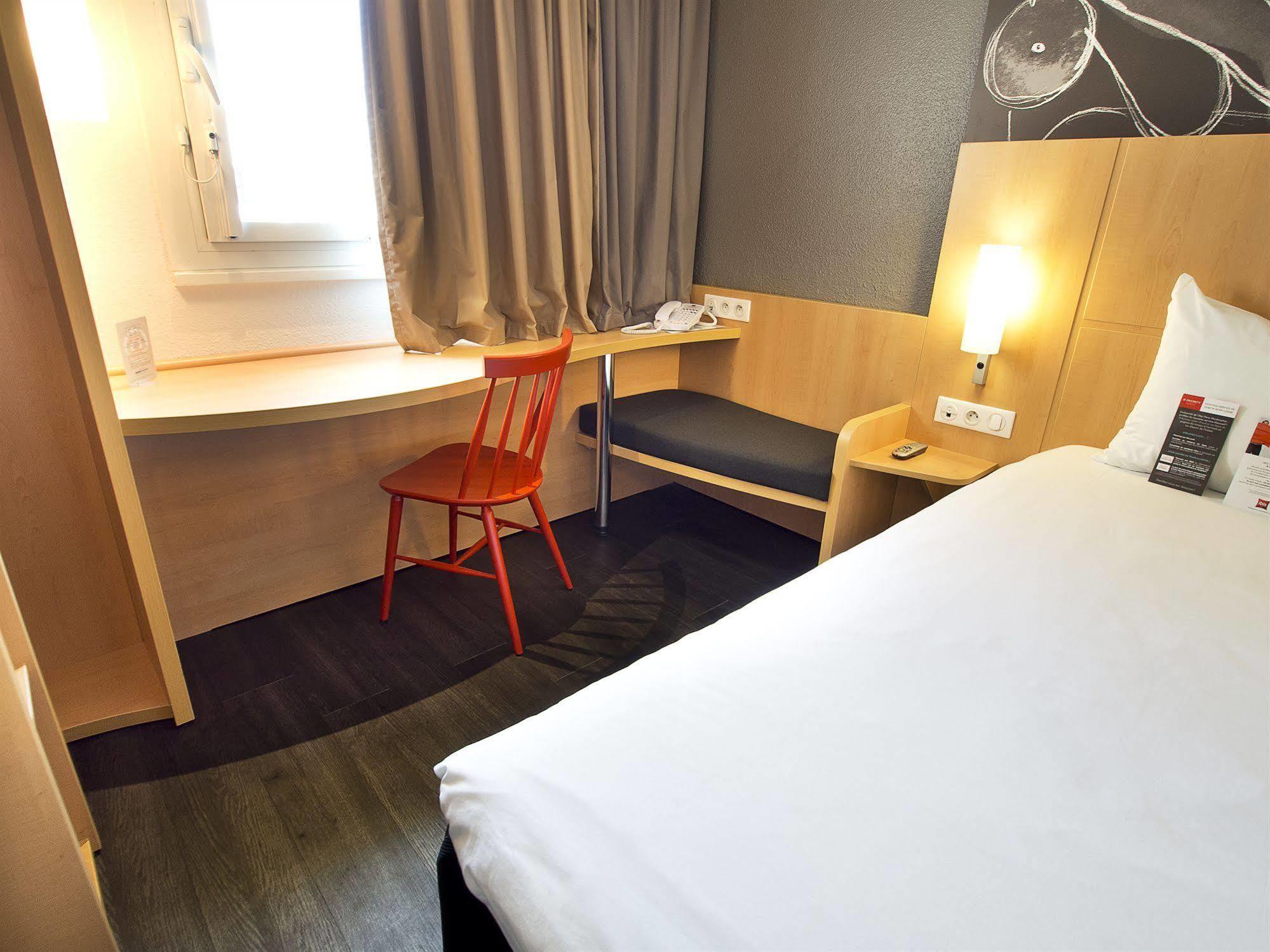 Ibis Paris Montmartre Sacre-Coeur Ξενοδοχείο Εξωτερικό φωτογραφία